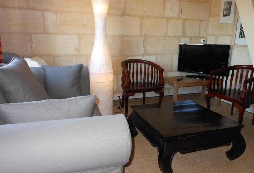 סוויטה, Les Logis Du Roy