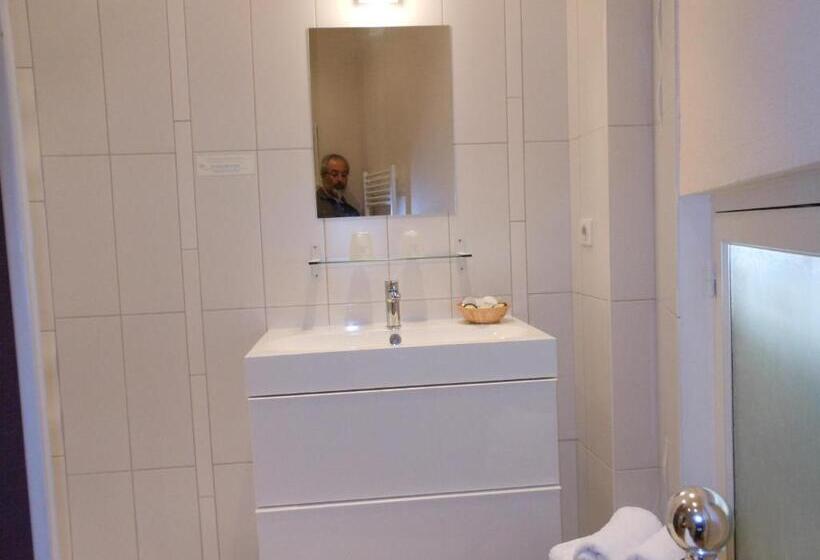 اتاق استاندارد, Les Logis Du Roy