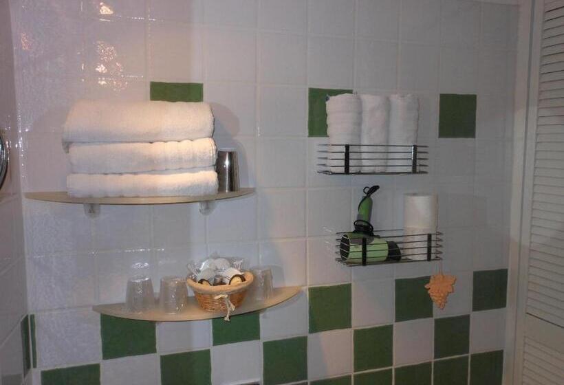 سوییت, Les Logis Du Roy