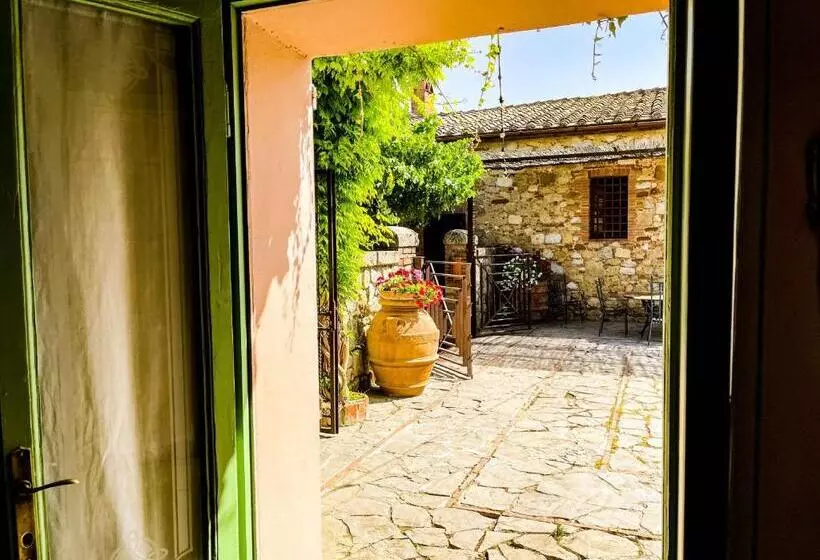 スーペリアールーム, Lachiusa Tuscany