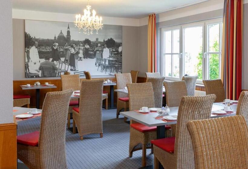 Номер Стандарт, Tiemanns Boardinghouse