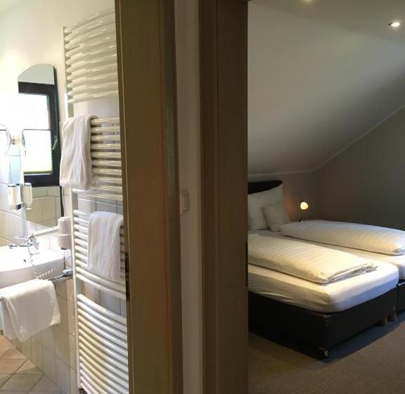 家庭间, Landhaus Hotel Göke