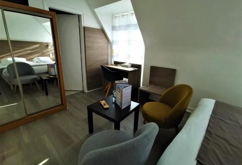 Номер Superior, Logis Hotel Le Relais De La Poste Restaurant Le Fil Du Temps