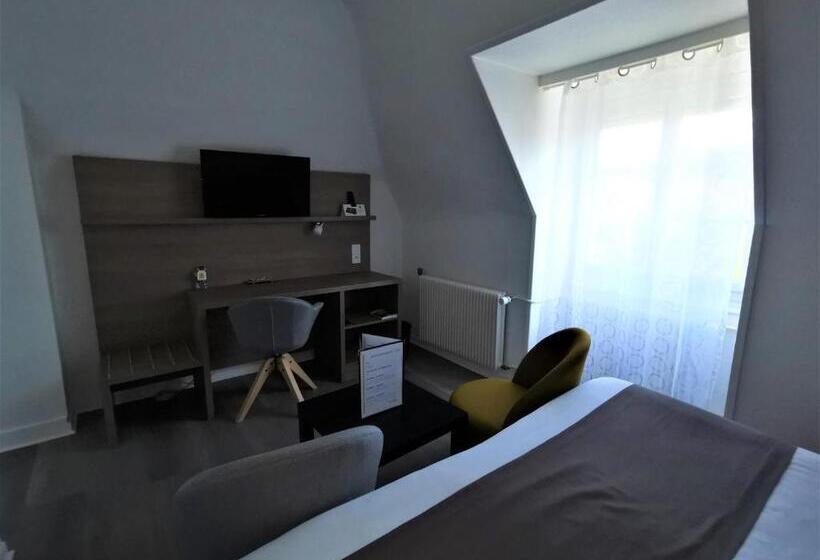 חדר סופריור, Logis Hotel Le Relais De La Poste Restaurant Le Fil Du Temps