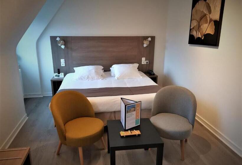 חדר סופריור, Logis Hotel Le Relais De La Poste Restaurant Le Fil Du Temps