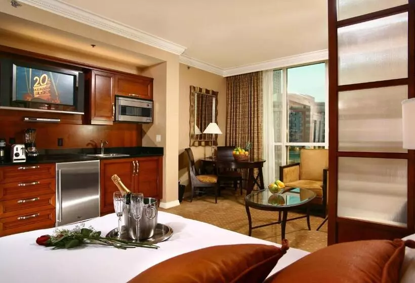 シングルデラックスルーム, Luxury Suites International At The Signature