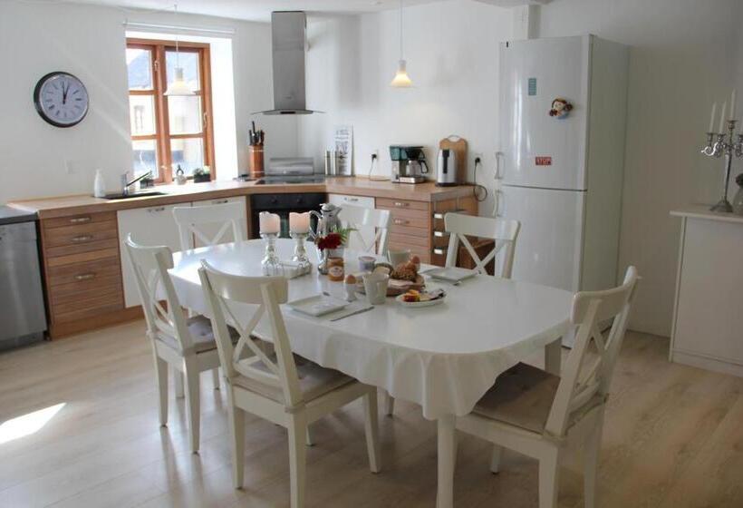 Апартаменты 2 Спальни, Munkebjerg Bed & Breakfast