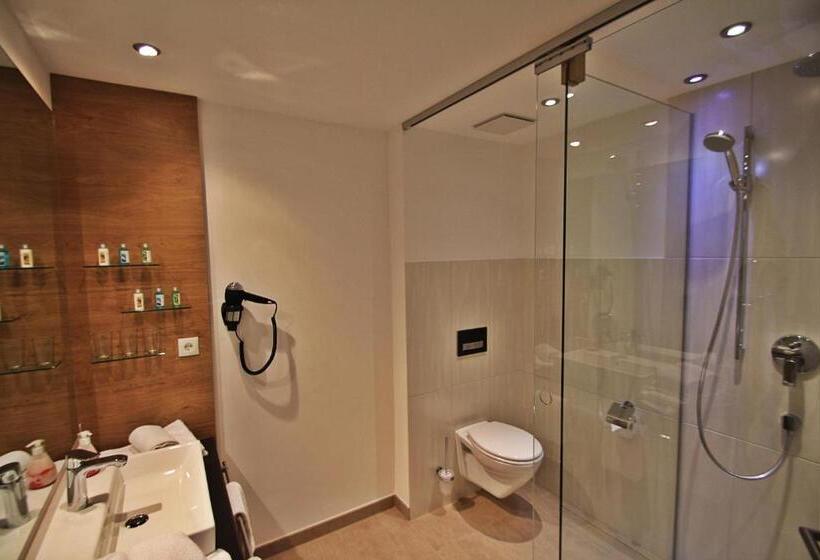 غرفة ديلوكس مزودة بشرفة, Landgasthof Gemmer