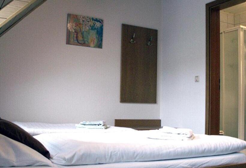 스탠다드 룸, Landgasthof Zum Hirschen