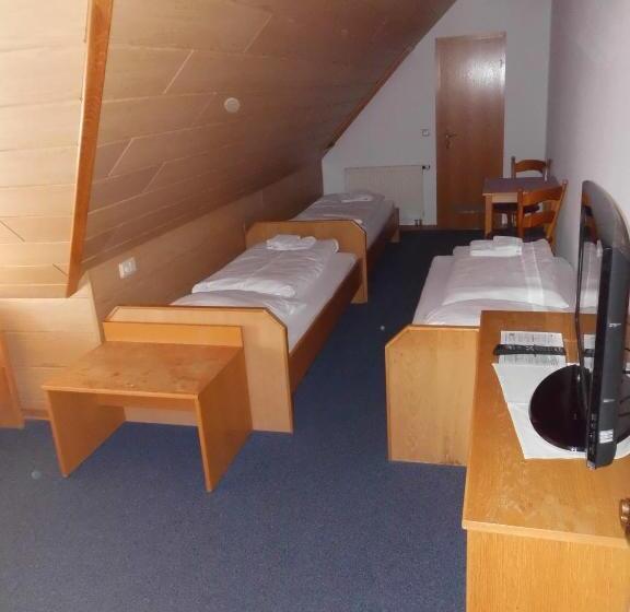 패밀리 룸, Landgasthof Zum Hirschen