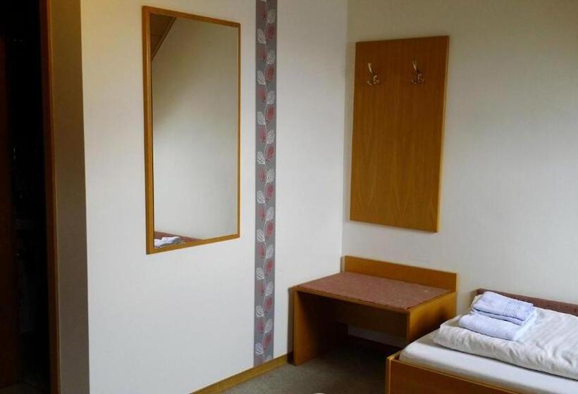 Трежместный Номер Economy, Landgasthof Zum Hirschen