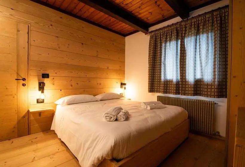 Standard Neljän Hengen Huone, Baita Da Rico Zoncolan