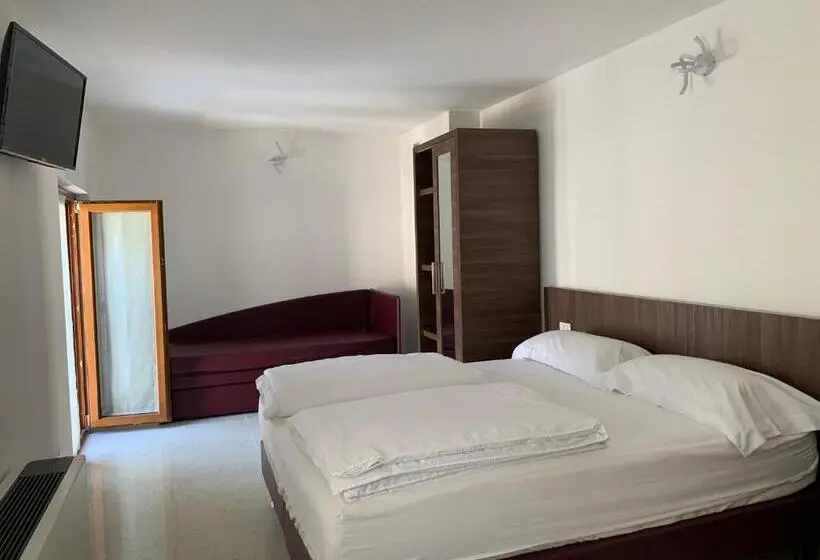 コンフォートトリプルルーム, Agriturismo Ca  Verde