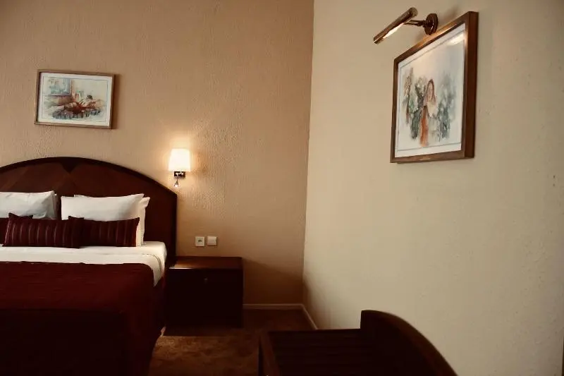 キングサイズベッドのスイートルーム, Surestay Hotel By Best Western Spicer