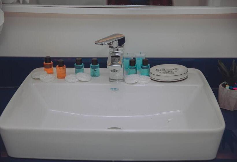 آپارتمان لوکس 1 خوابه, Batumi Luxury Resort & Sea View Apart