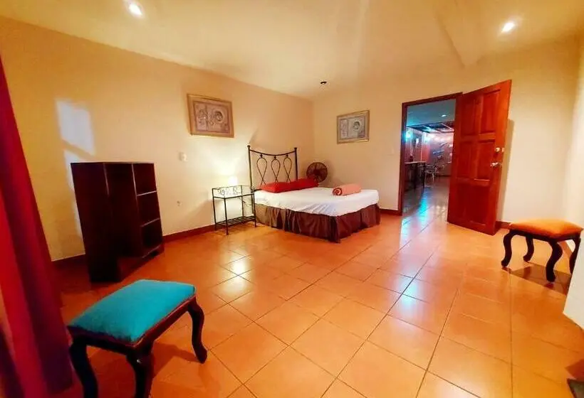 اتاق استاندارد, Hostal Lolas Boutique