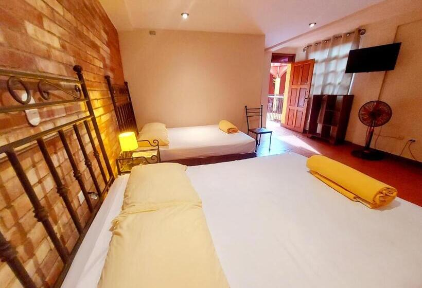 اتاق لوکس خانوادگی, Hostal Lolita S Boutique