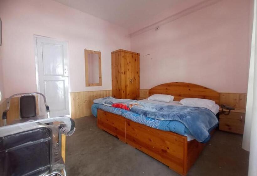 Номер Deluxe, Snow Oak Guest House