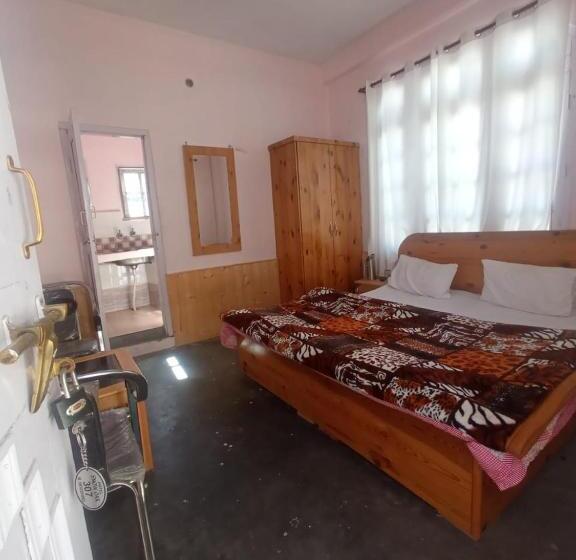 Номер Deluxe, Snow Oak Guest House