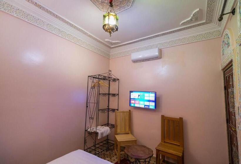 家庭小型套房, Riad Noha