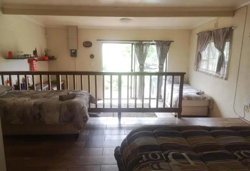 Perhehuone, Sabi Falls Accommodation