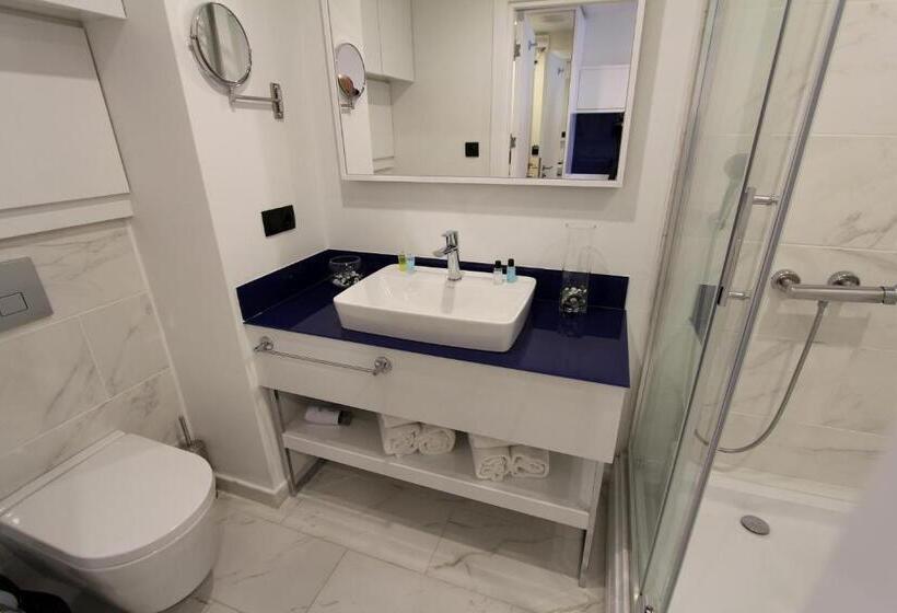 آپارتمان 2 خوابه, High Class Aparthotel In Orbi City Batumi