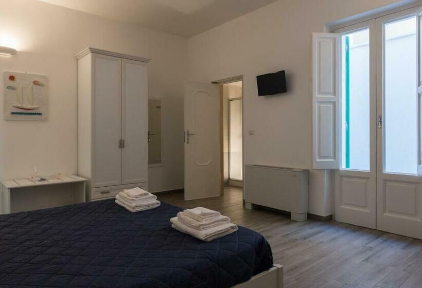 اتاق استاندارد چهار تخته, B&b Rotta Mediterranea