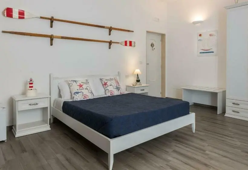 スタンダード4人部屋, B&b Rotta Mediterranea