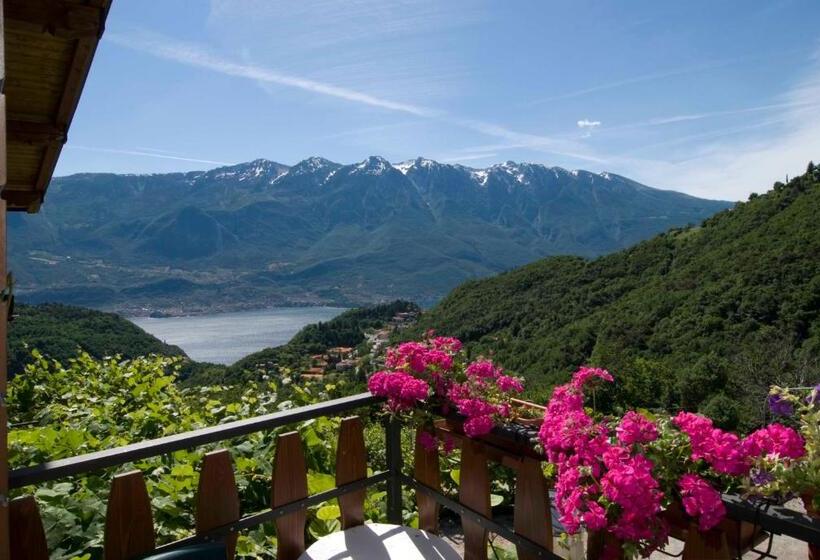 غرفة عائلية, Agriturismo La Zangola