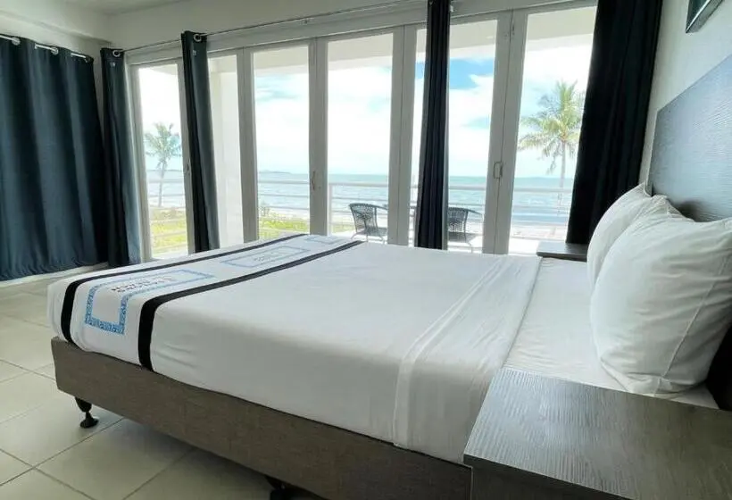 オーシャンビューデラックスルーム, Sailors Beach Fiji