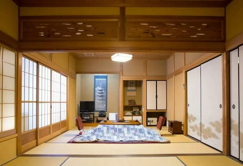 バス共有のスタンダードルーム, Kanko Ryokan Kuboji