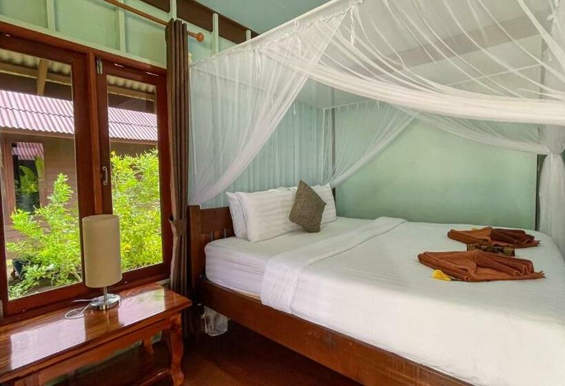 بنجلو قياسى, Koh Yao Seaview Bungalow