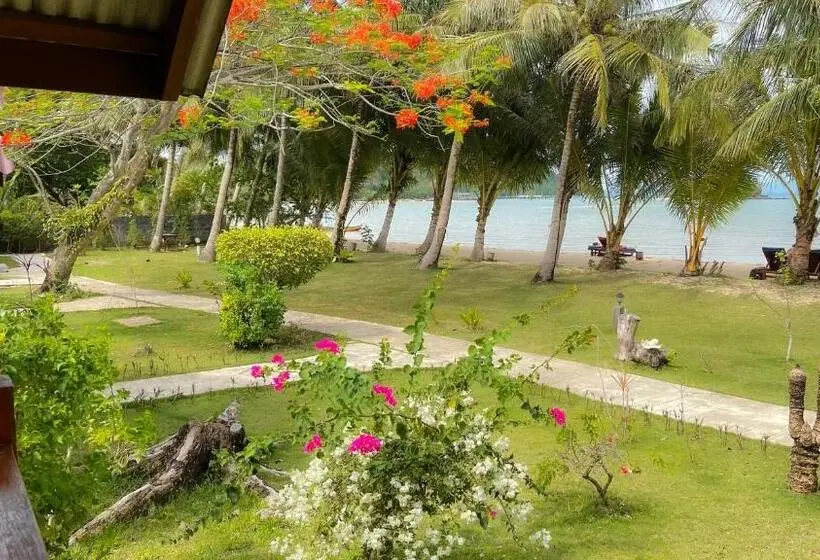 スタンダードバンガロー, Koh Yao Seaview Bungalow