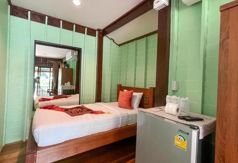 패밀리 방갈로, Koh Yao Seaview Bungalow