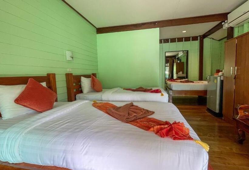 패밀리 방갈로, Koh Yao Seaview Bungalow