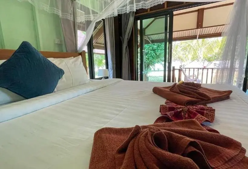 オーシャンビュースタンダードルーム, Koh Yao Seaview Bungalow