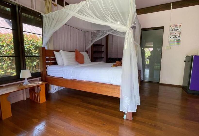 스탠다드 룸 풀장 전망, Koh Yao Seaview Bungalow