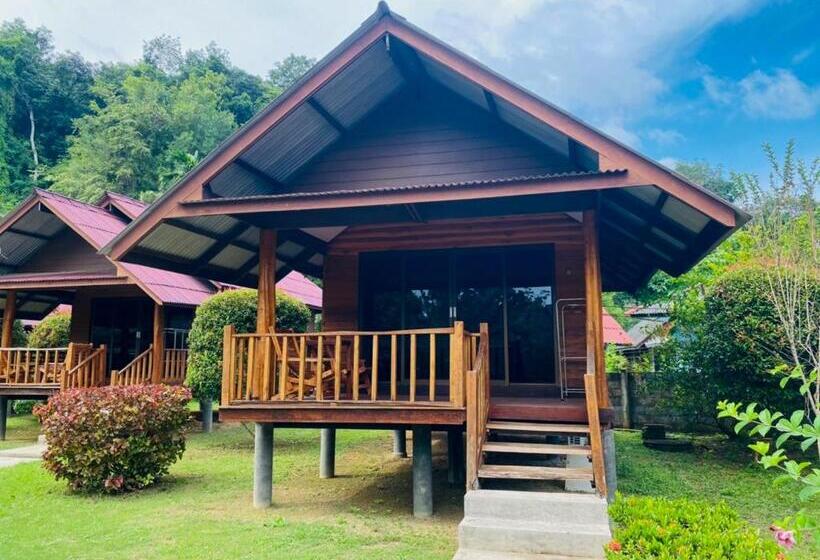 스탠다드 룸 풀장 전망, Koh Yao Seaview Bungalow