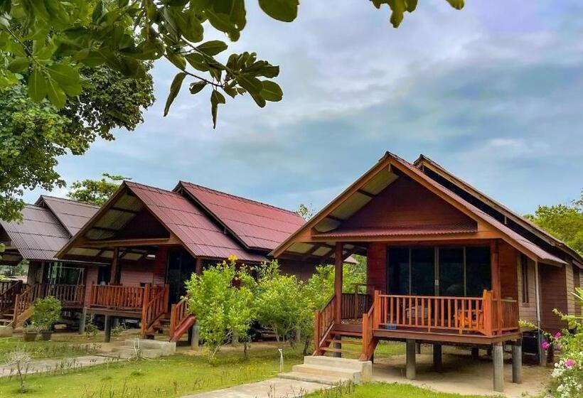 스탠다드 방갈로, Koh Yao Seaview Bungalow