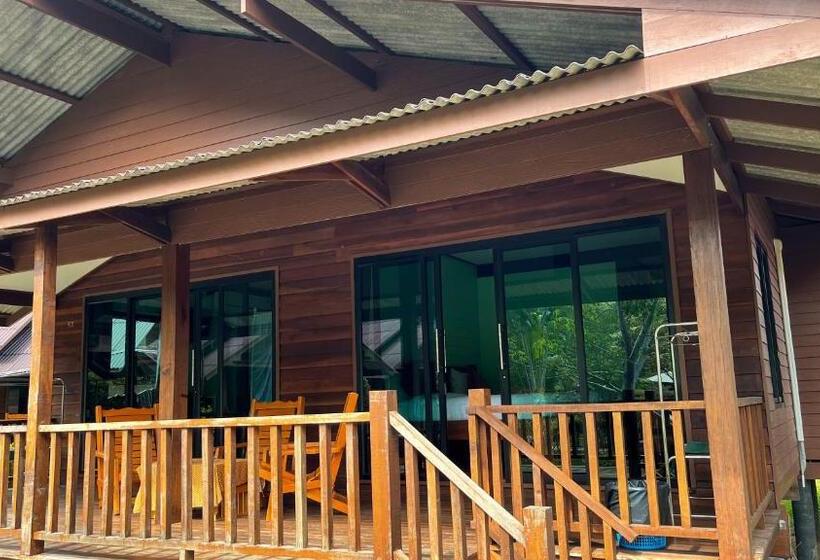 Семейное Бунгало, Koh Yao Seaview Bungalow