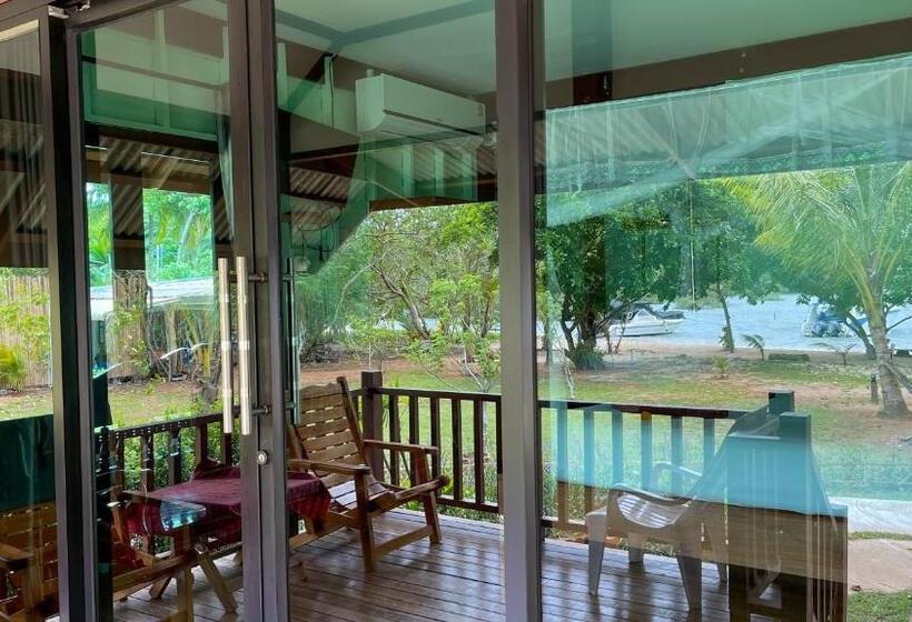 غرفة قياسية مطلّة علي البحر, Koh Yao Seaview Bungalow