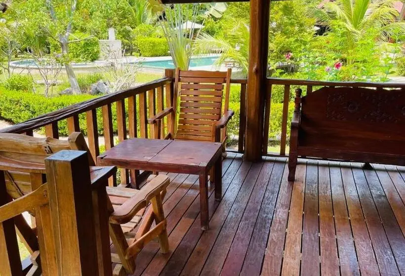 ベーシックトリプルルーム, Koh Yao Seaview Bungalow