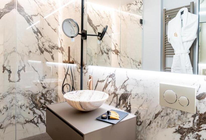 غرفة ديلوكس ثلاثية, Binario 934 Smart