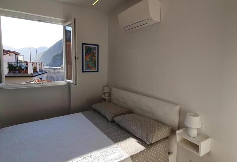 اتاق لوکس با چشمانداز دریا, Affittacamere Benedetta E Isabelle