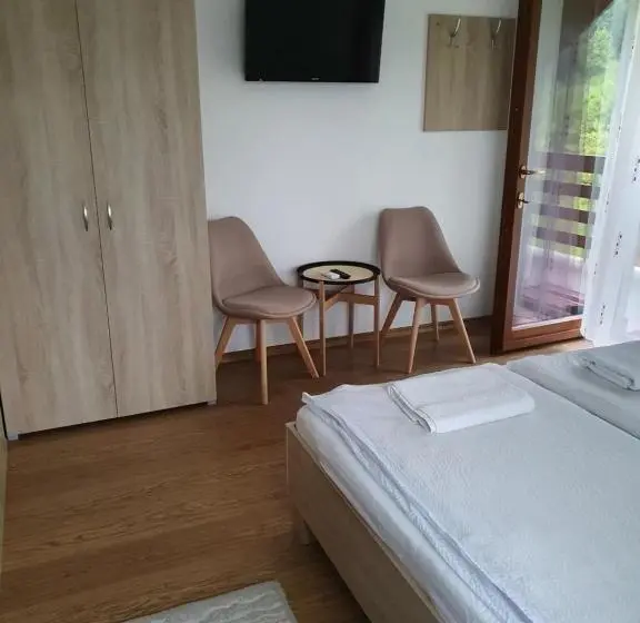 Habitación Estándar Vista Jardín, Casa Toth