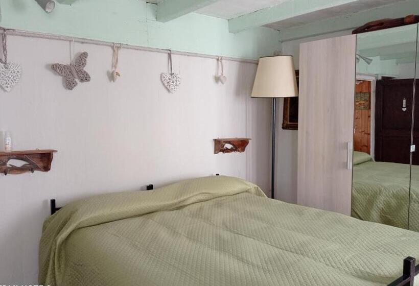 スタンダードルーム, Al Corniolo