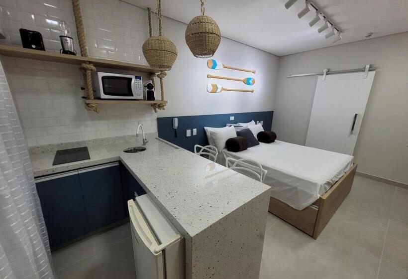 スタンダードスタジオ, Flat Amarilis Apartamento 103