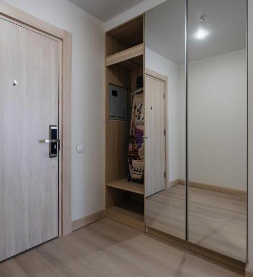 اتاق سوپریور با چشمانداز باغ, Ye S астана