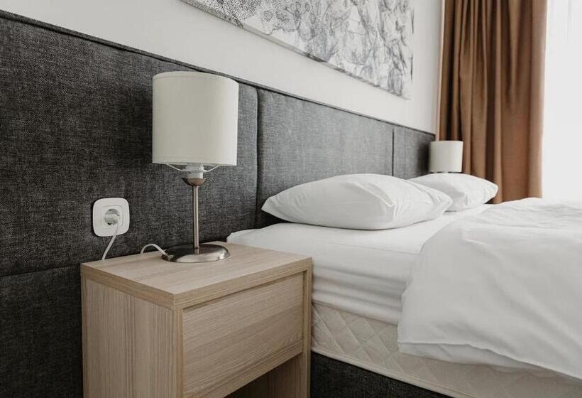 سوییت, Ye S астана