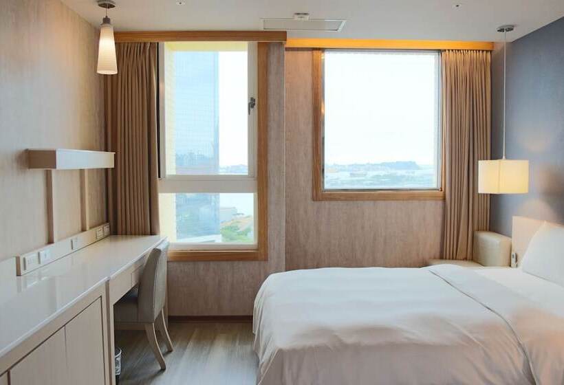 اتاق استاندارد با 2 تخت دوبل, Kindness Hotel   Kaohsiung Guang Rong Pier